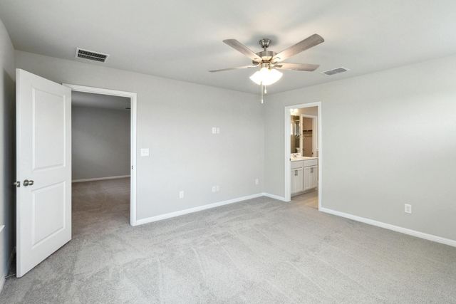 6158 Marsh LN, Buda, TX 78610