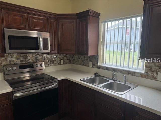 201 WATTS LANE D, Kissimmee, FL 34743