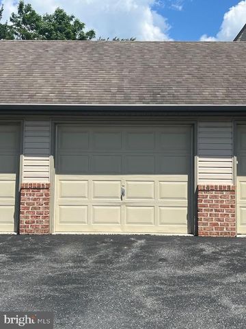 910 CHERRINGTON DR #910, Harrisburg, PA 17110