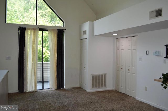 910 CHERRINGTON DR #910, Harrisburg, PA 17110
