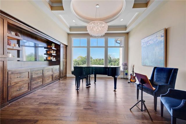 16916 Bond Street, Overland Park, KS 66221