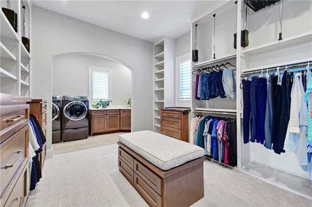 16916 Bond Street, Overland Park, KS 66221
