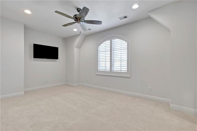 16916 Bond Street, Overland Park, KS 66221