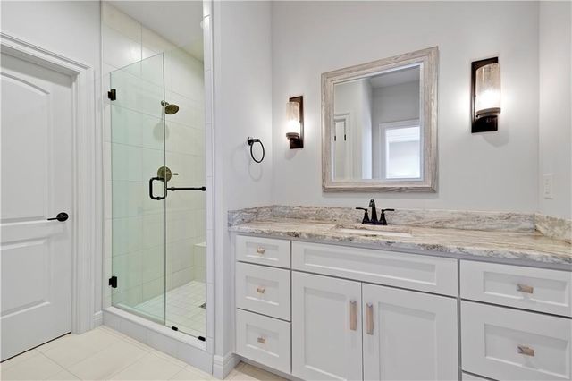 16916 Bond Street, Overland Park, KS 66221
