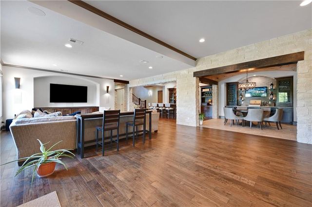 16916 Bond Street, Overland Park, KS 66221