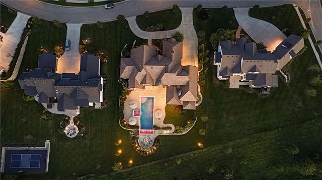 16916 Bond Street, Overland Park, KS 66221