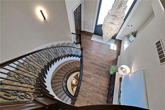 16916 Bond Street, Overland Park, KS 66221