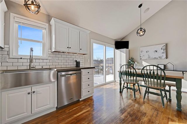 1511 N 4th Street E, Louisburg, KS 66053