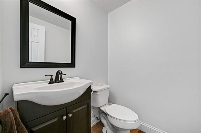 1511 N 4th Street E, Louisburg, KS 66053