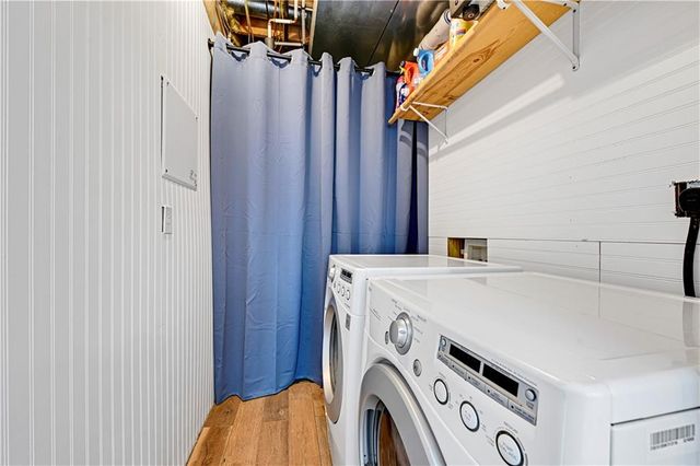 1511 N 4th Street E, Louisburg, KS 66053