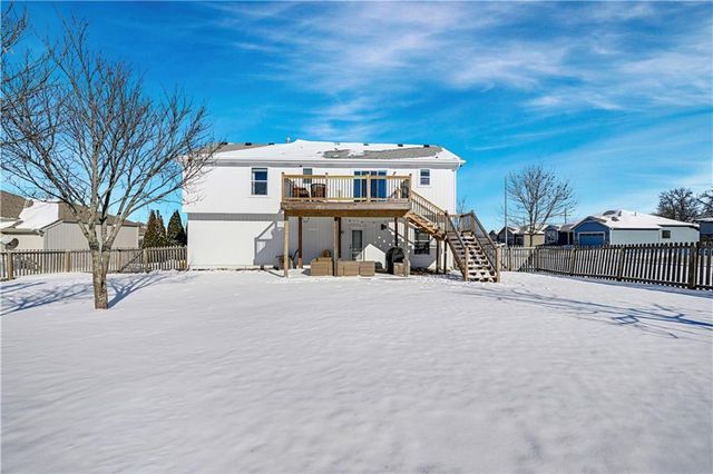 1511 N 4th Street E, Louisburg, KS 66053