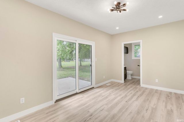 14936 Douglas Road, Mishawaka, IN 46545