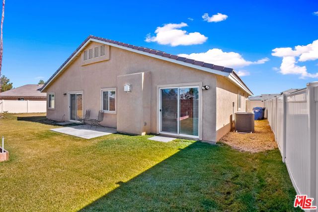 43941 59th Street, Lancaster, CA 93536