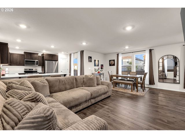 17405 Nw 10TH Ave, Ridgefield, WA 98642
