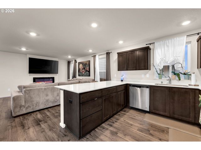 17405 Nw 10TH Ave, Ridgefield, WA 98642