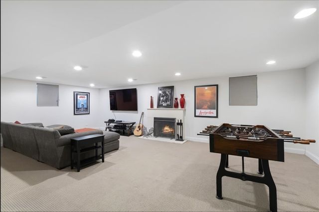 431 Sheridan Road, Kenilworth, IL 60043