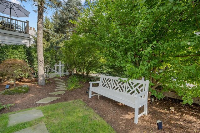 431 Sheridan Road, Kenilworth, IL 60043