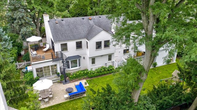 431 Sheridan Road, Kenilworth, IL 60043