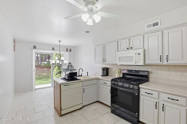 4602 Galloping Hill Lane, Toms River, NJ 08755