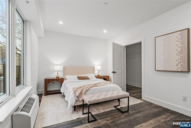 521 10th Street B1, Union City, NJ 07087