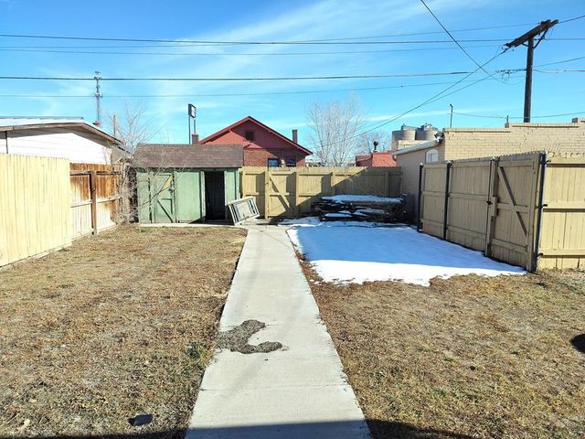 2042 E Routt Ave, Pueblo, CO 81004