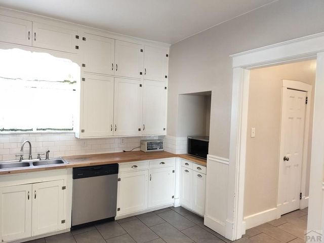 2042 E Routt Ave, Pueblo, CO 81004