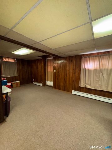 45 Lawrence Street, Vernon, CT 06066