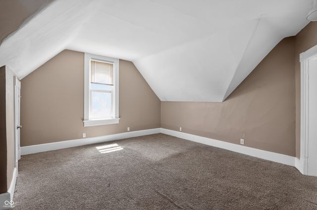 91 N 4th Avenue, Beech Grove, IN 46107
