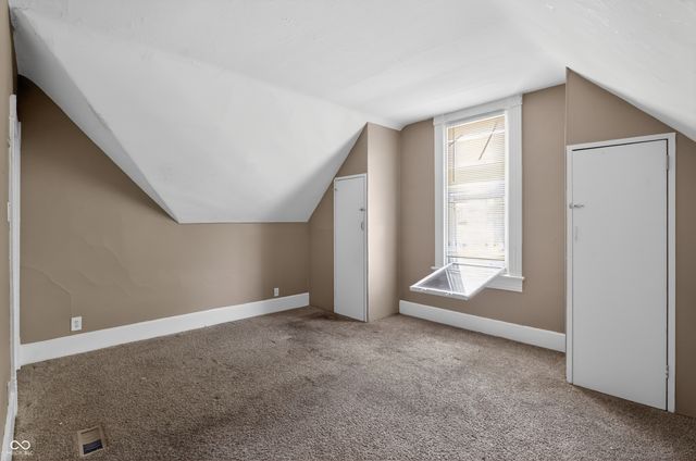 91 N 4th Avenue, Beech Grove, IN 46107