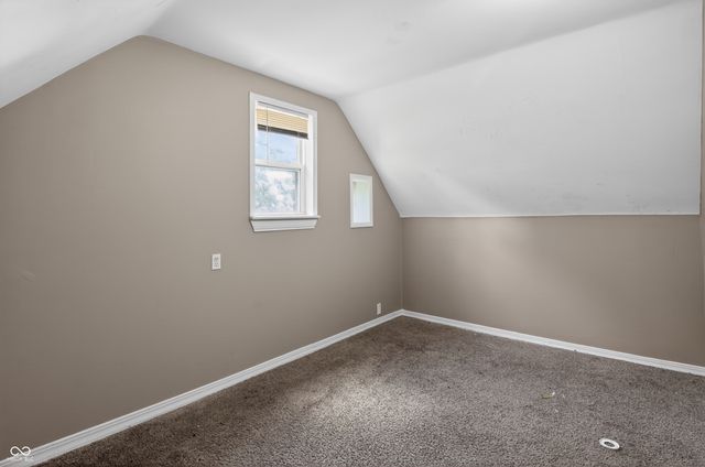 91 N 4th Avenue, Beech Grove, IN 46107