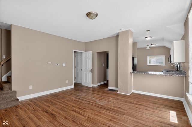 91 N 4th Avenue, Beech Grove, IN 46107