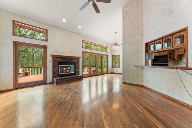 441 Summerhill Place, Valparaiso, IN 46385