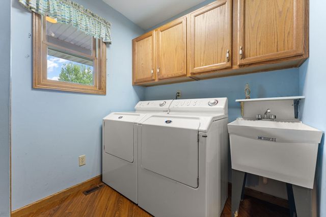 441 Summerhill Place, Valparaiso, IN 46385