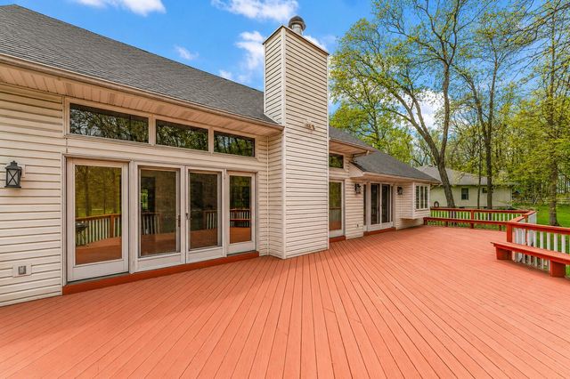 441 Summerhill Place, Valparaiso, IN 46385
