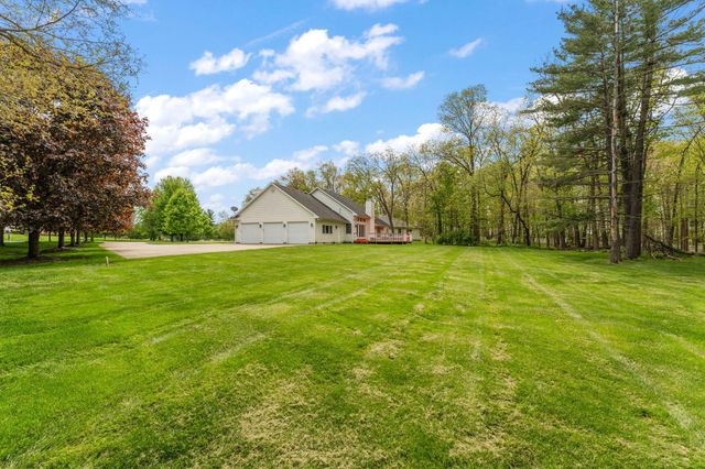 441 Summerhill Place, Valparaiso, IN 46385