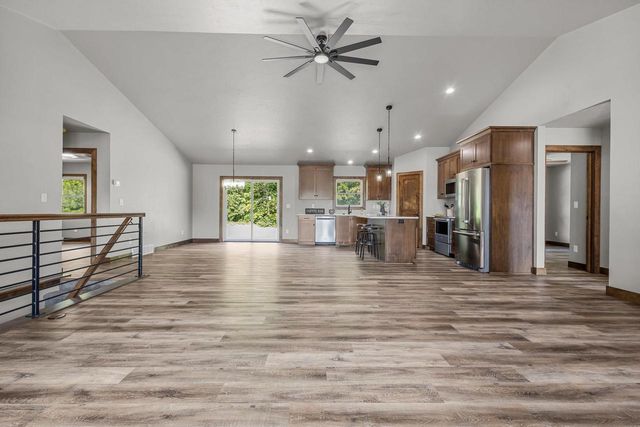 6157 BAY HILL COURT, Luxemburg, WI 54217
