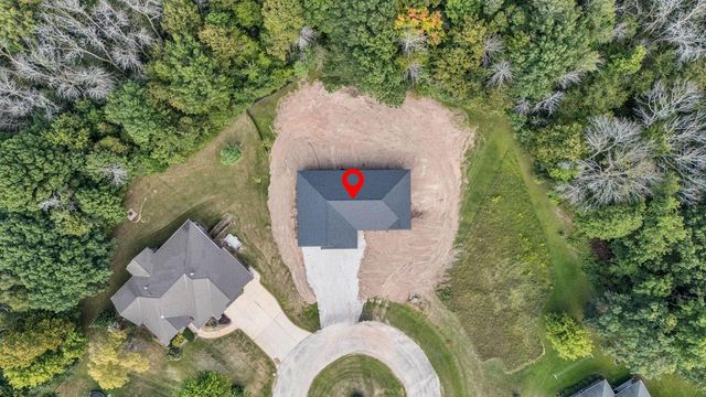 6157 BAY HILL COURT, Luxemburg, WI 54217