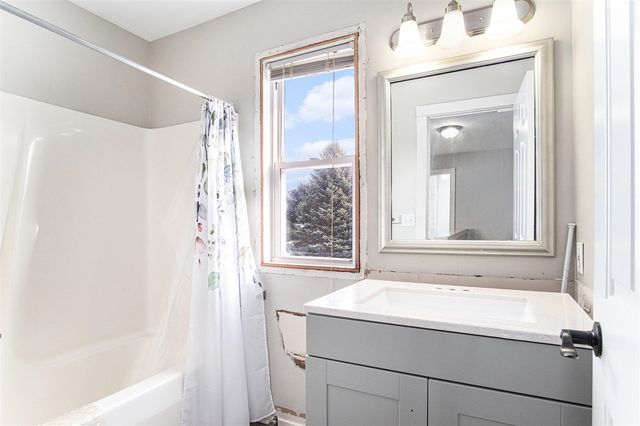 7120 Russet Trail, Rockford, MI 49341