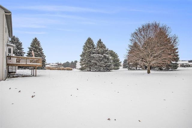 7120 Russet Trail, Rockford, MI 49341