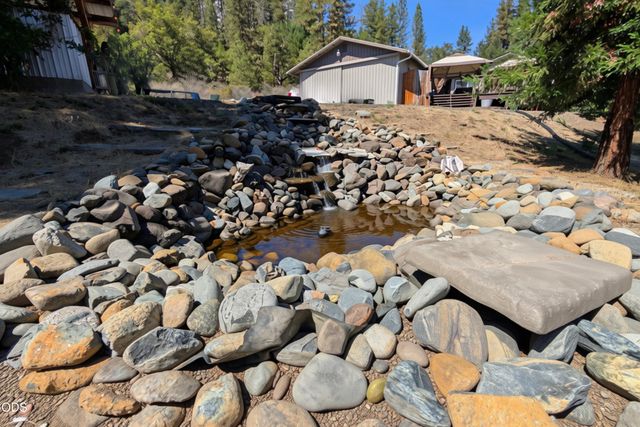 850 Ragsdale Road, Trail, OR 97541