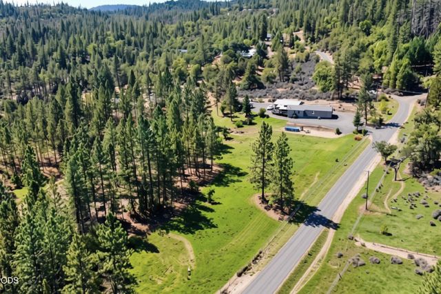 850 Ragsdale Road, Trail, OR 97541