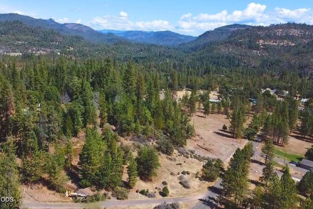 850 Ragsdale Road, Trail, OR 97541
