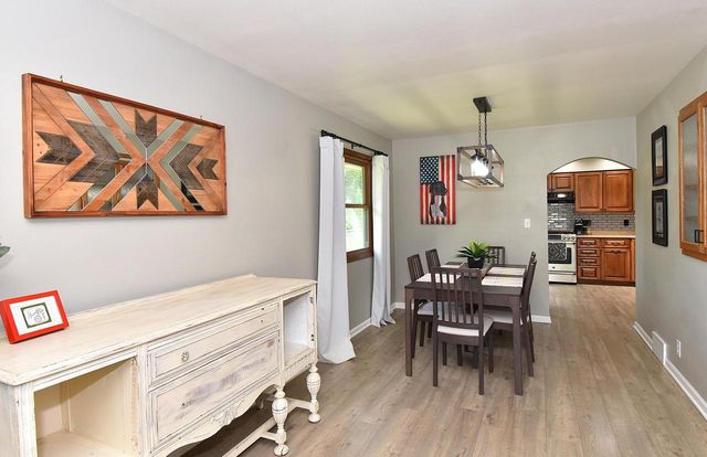 2010 S Rogers COURT, New Berlin, WI 53146
