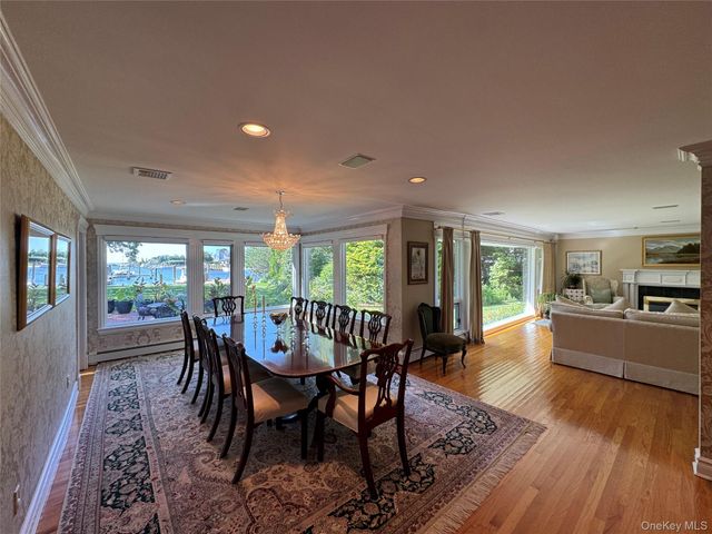 110 Elder Road, Islip, NY 11751