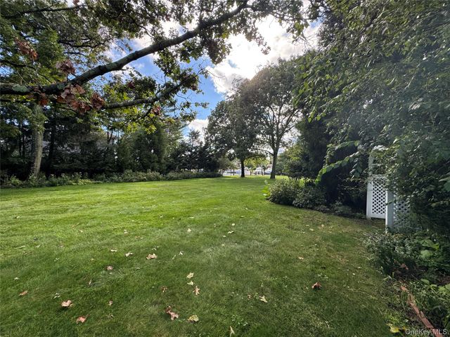 110 Elder Road, Islip, NY 11751