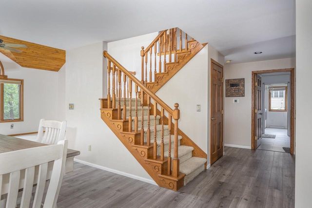 2238 WOODLAWN LANE, Appleton, WI 54914