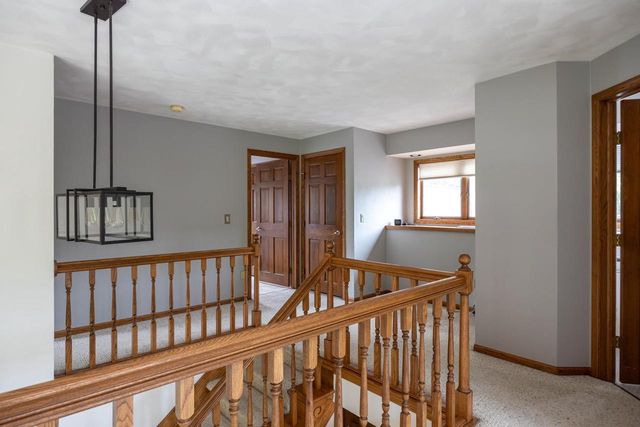 2238 WOODLAWN LANE, Appleton, WI 54914