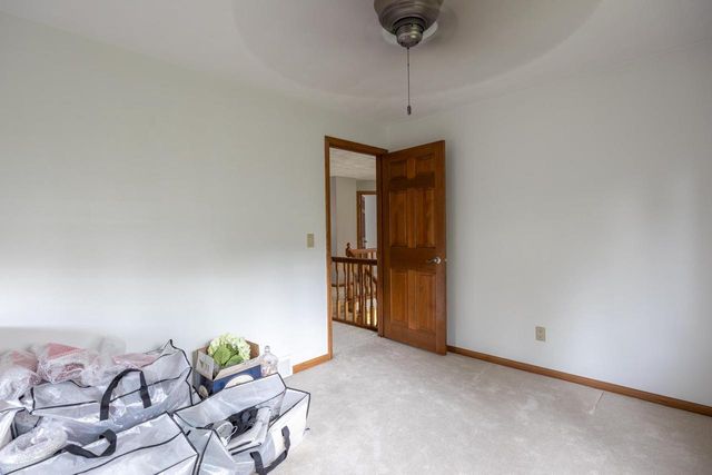 2238 WOODLAWN LANE, Appleton, WI 54914