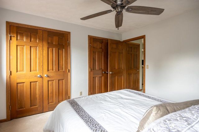 2238 WOODLAWN LANE, Appleton, WI 54914