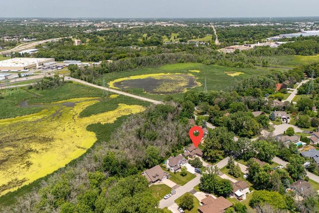 2238 WOODLAWN LANE, Appleton, WI 54914